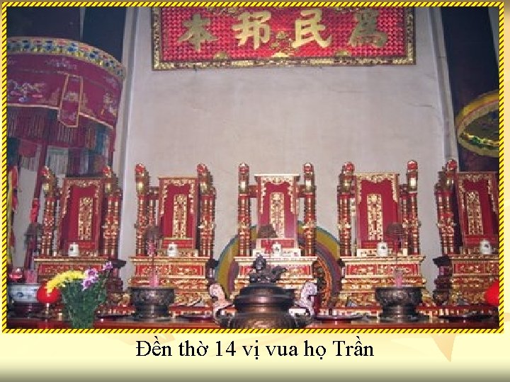Đền thờ 14 vị vua họ Trần 