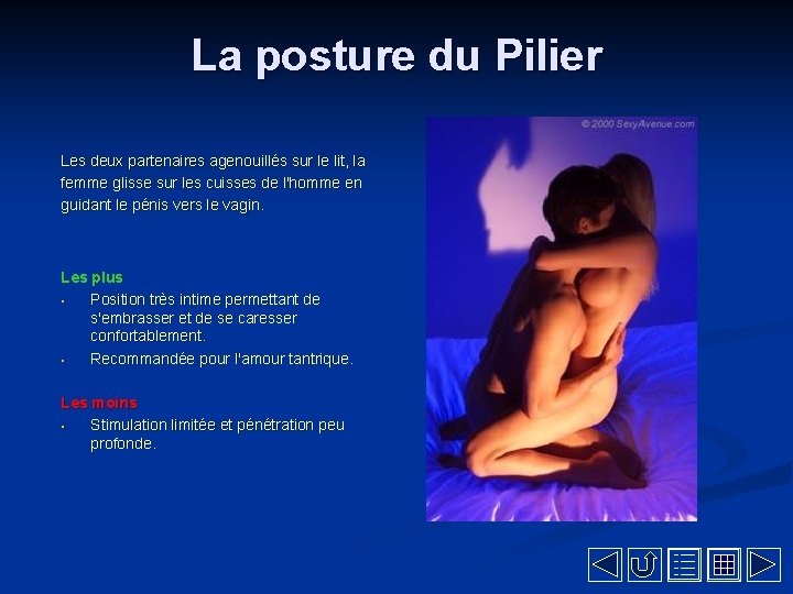 La posture du Pilier Les deux partenaires agenouillés sur le lit, la femme glisse