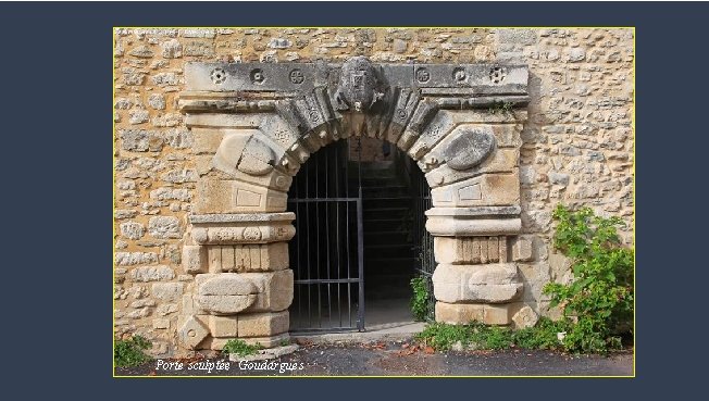 Porte sculptée Goudargues 