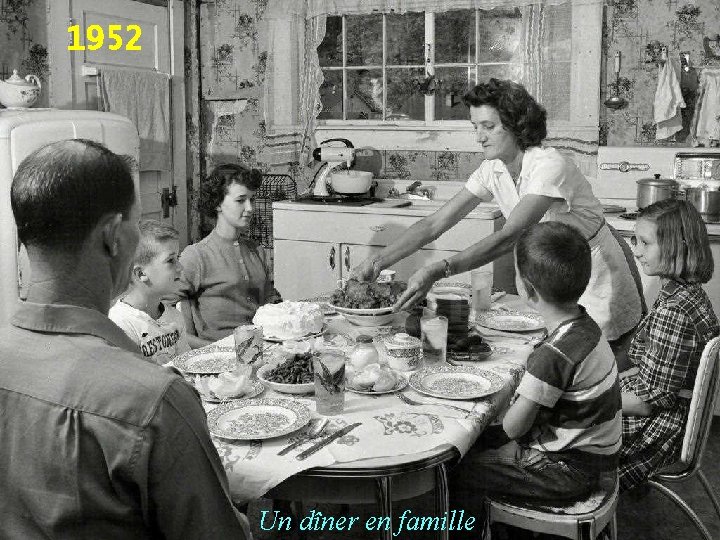 1952 Un dîner en famille 