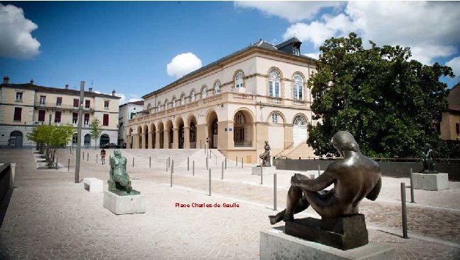 Place Charles-de-Gaulle 