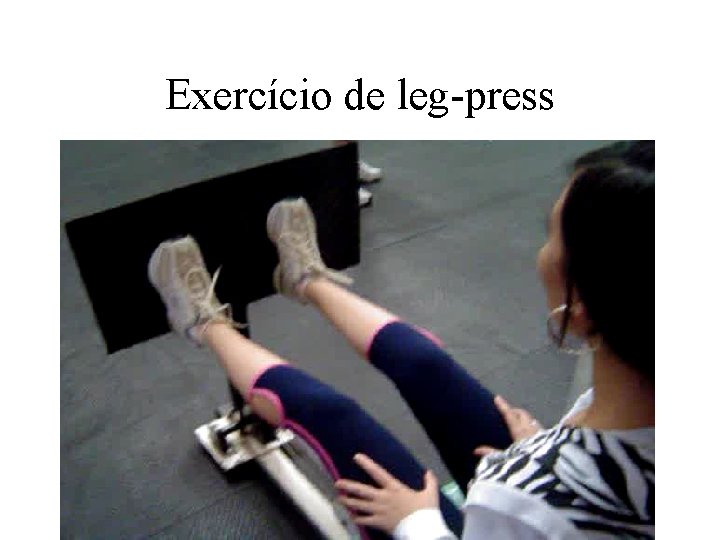 Exercício de leg-press 