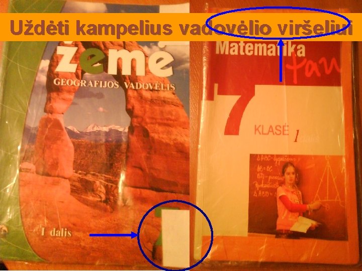 Uždėti kampelius vadovėlio viršeliui 