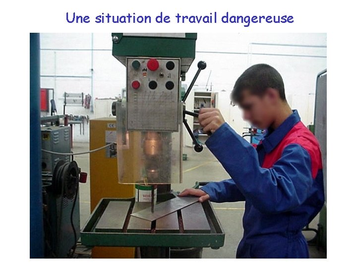 Une situation de travail dangereuse Photo JPEG 800
