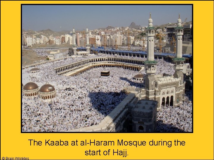 The Kaaba at al-Haram Mosque during the start of Hajj. © Brain Wrinkles 