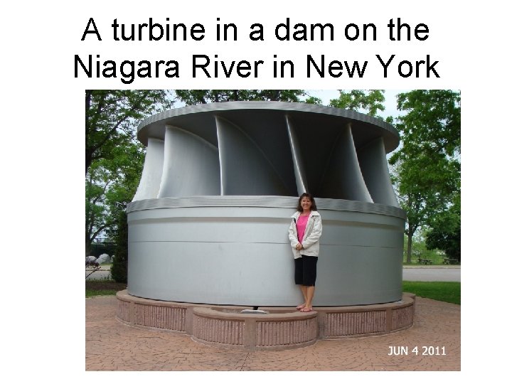 A turbine in a dam on the Niagara River in New York 