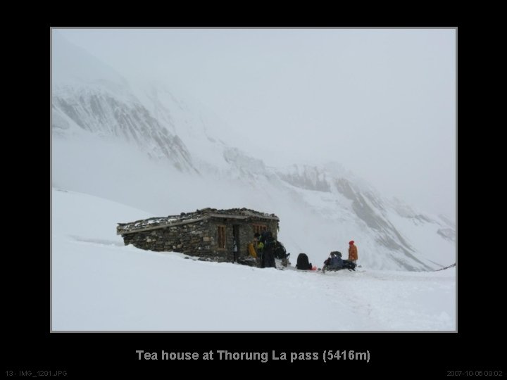 Tea house at Thorung La pass (5416 m) 13 - IMG_1291. JPG 2007 -10