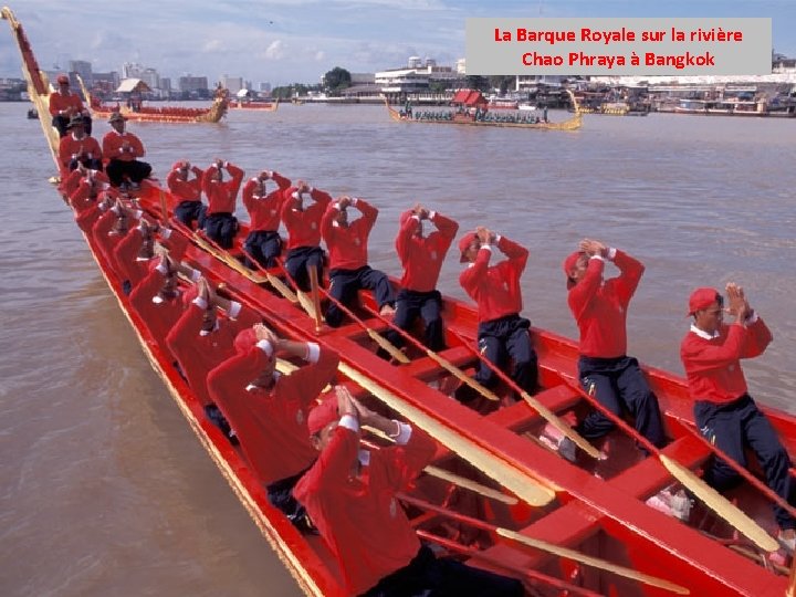 La Barque Royale sur la rivière Chao Phraya à Bangkok 