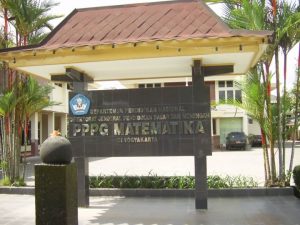 LABORATORIUM MATEMATIKA PPPPTK MATEMATIKA YOGYAKARTA STANDARDISASI RUANG LABORATORIUM