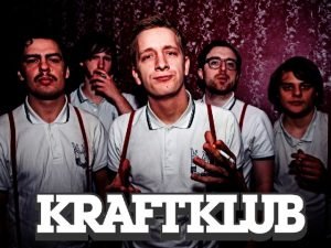 Kraftklub ist eine fnfkpfige Musikgruppe aus Chemnitz die