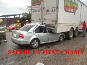 SAL DE LA FIESTA MAM Fu a una