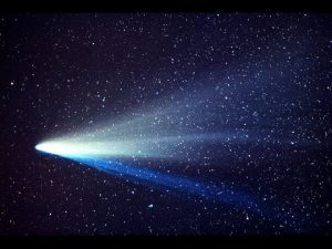 Some pictures of famous comets Comets from the