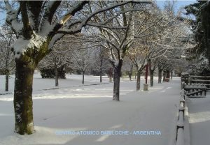 CENTRO ATOMICO BARILOCHE ARGENTINA MODELING AND MEASUREMENTS OF