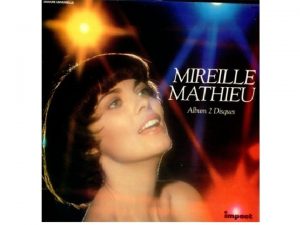 Mireille Mathieu est ne en 1946 dans Avignon