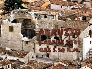 Un boato terribile squarcia la terra il terremoto